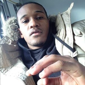 Meet your Posher, Deshun